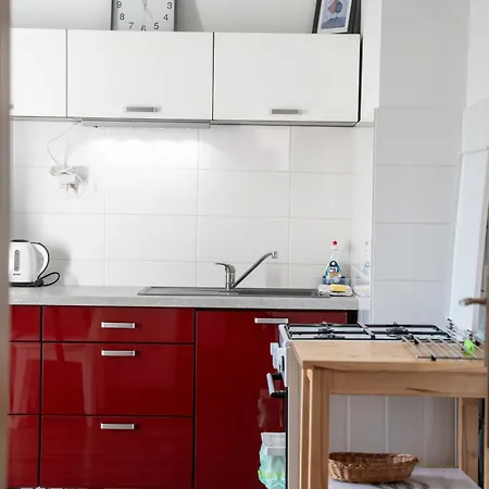 Old Town Apartment *